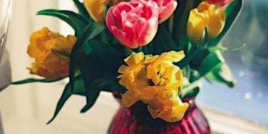 Immagine principale di "Floral Flourish" Flower Arranging: *In-Person: NKY* 