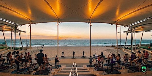 Imagem principal do evento ]U JUMP Fitness - SCARBOROUGH @ Beach Amphitheatre