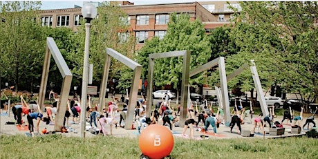 Barre3 in the park