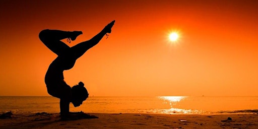 Miami Sunset Power Yoga Class @jIOxybWeEcUXP4ApnhDt primary image