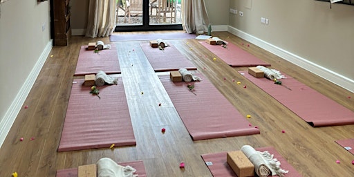 Immagine principale di Yoga for Chest, Shoulders and Upper Back at The Walled Garden Workshop 