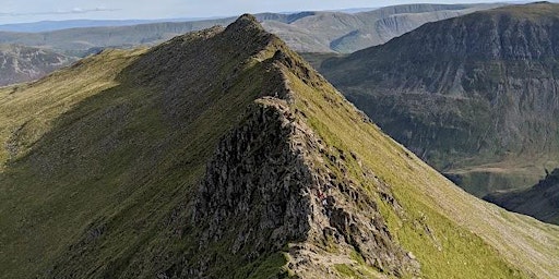 Primaire afbeelding van Guided Mountain Day - Helvellyn via Striding edge