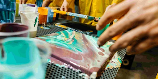 Immagine principale di Unconventional Abstract Painting - Art Class by Classpop!™ 