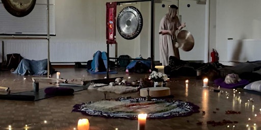 Imagem principal de Gong Bath & Sound Healing - WEST LONDON/EALING