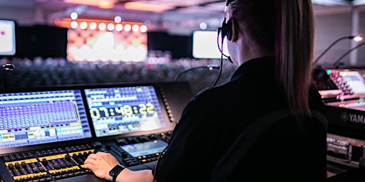 Immagine principale di Entertainment Lighting Control Systems and Networks - ETCP Recognized 