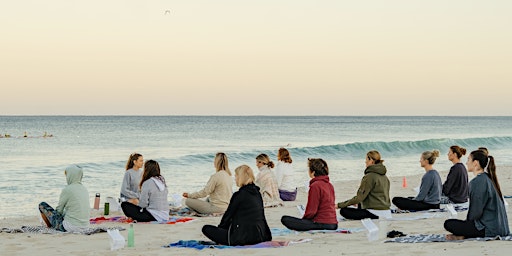 Hauptbild für Free Sunrise Beach Meditation + Sound Bath