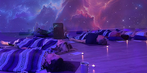 Immagine principale di Rest & Relax: Candlelight Yoga Nidra 