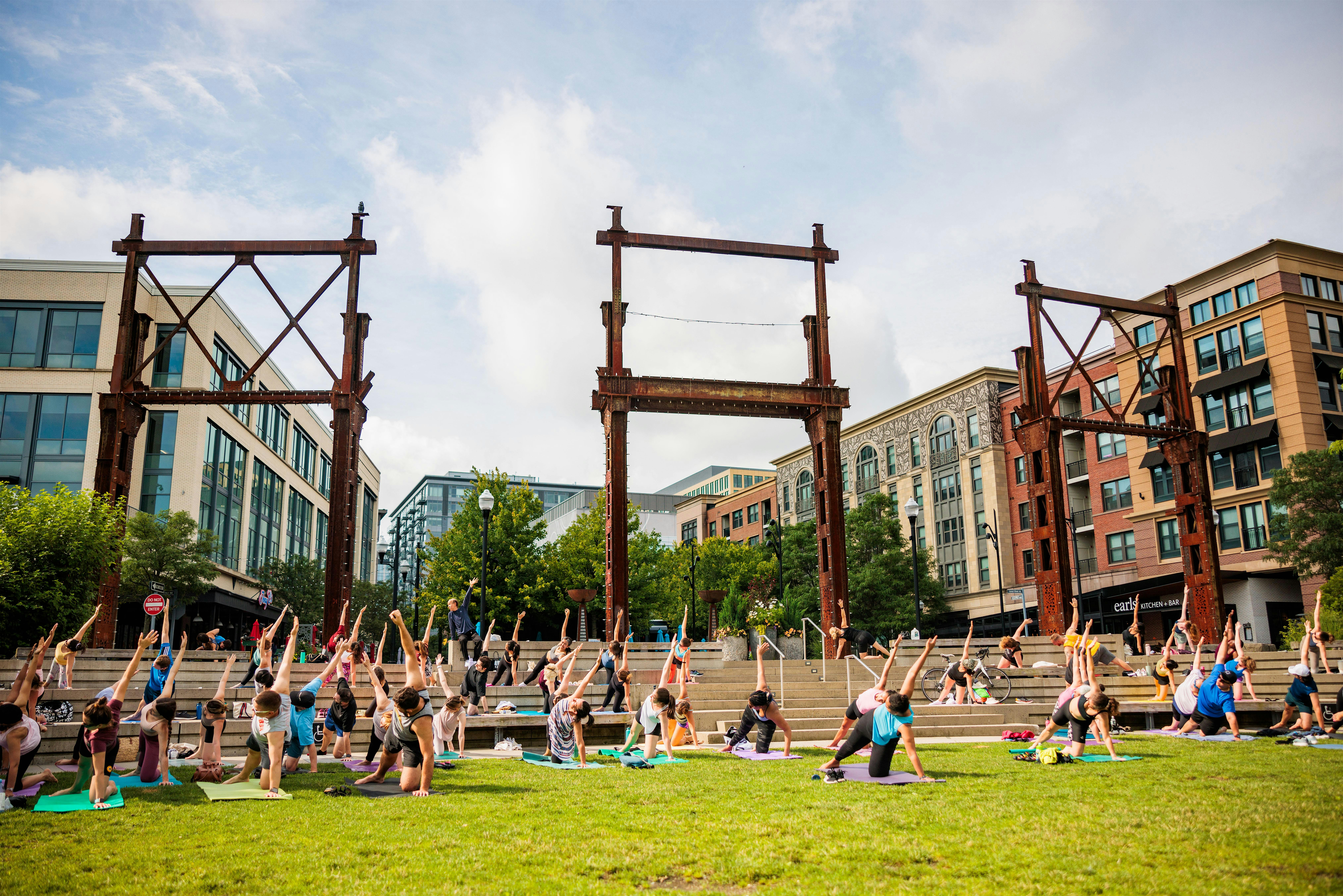 Yoga in The Park (8\/24)