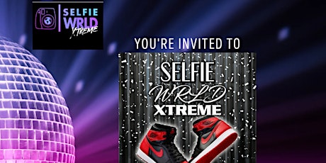 Selfie WRLD Xtreme Sneaker Ball