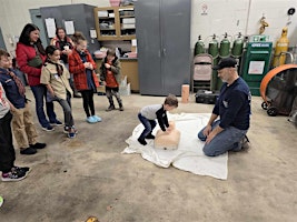 Primaire afbeelding van Family First Aid Class