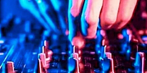 Image principale de Pre - Order - Video Corso DJ su Tecniche di Mixaggio con gli STEMS