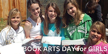 Girls read art day at the Print Museum