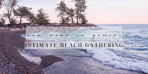 new moon in gemini: intimate beach gathering  primärbild