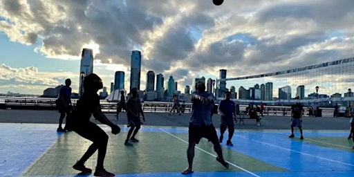 Immagine principale di Casual Volleyball Pickup Battery Park City 