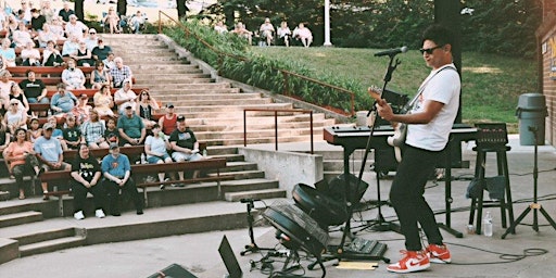 Billy McGuigan at Davies Amphitheater  primärbild