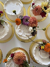 Cake Decorating Class with Gallz Provisions