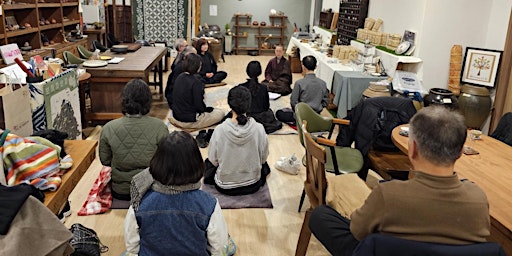 Hauptbild für Tuesday evening Learn Buddhist meditation in Seoul with HyeunGong Sunim