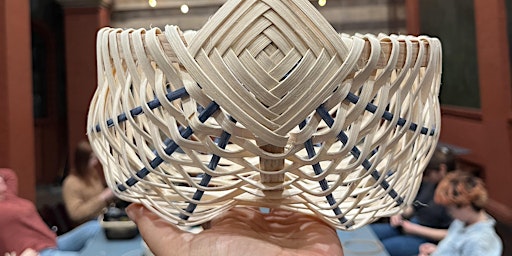 Weave Your Very Own Reed  Basket  primärbild