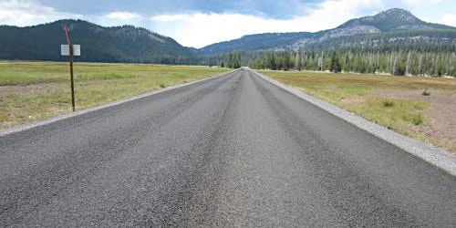 Pavement Sealing: Methods, Materials, and Application Rates primary image
