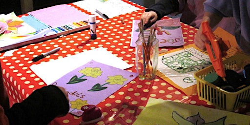Creative Explorers - Art workshops for 5-11 year olds  primärbild