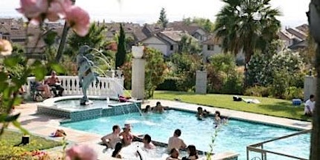 ♥Memorial Long Weekend Mansion Pool Party with Hiking♥