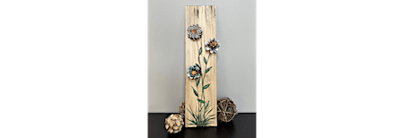 Imagem principal de Hand-painted Pine Cone Flowers on Wood Paint Sip Art Class