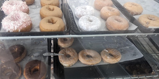 Imagem principal de Riverfront Donuts & Coffee Ride
