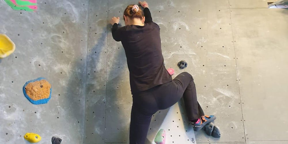 1 Hr Photo >> 1 Hr Intro Lesson In Bouldering The Arch North Edgware Females Only 1 Hr Photo >> 1 Hr Intro Lesson In Bouldering The Arch North Edgware Females Only