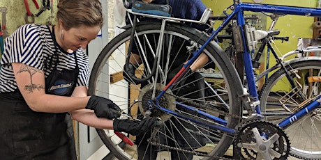 Construction et préparation d'un vélo d'hiver / Preparing a winter bike primary image