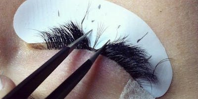 LASH EXTENSIONS CERTIFIED TRAINING COURSE