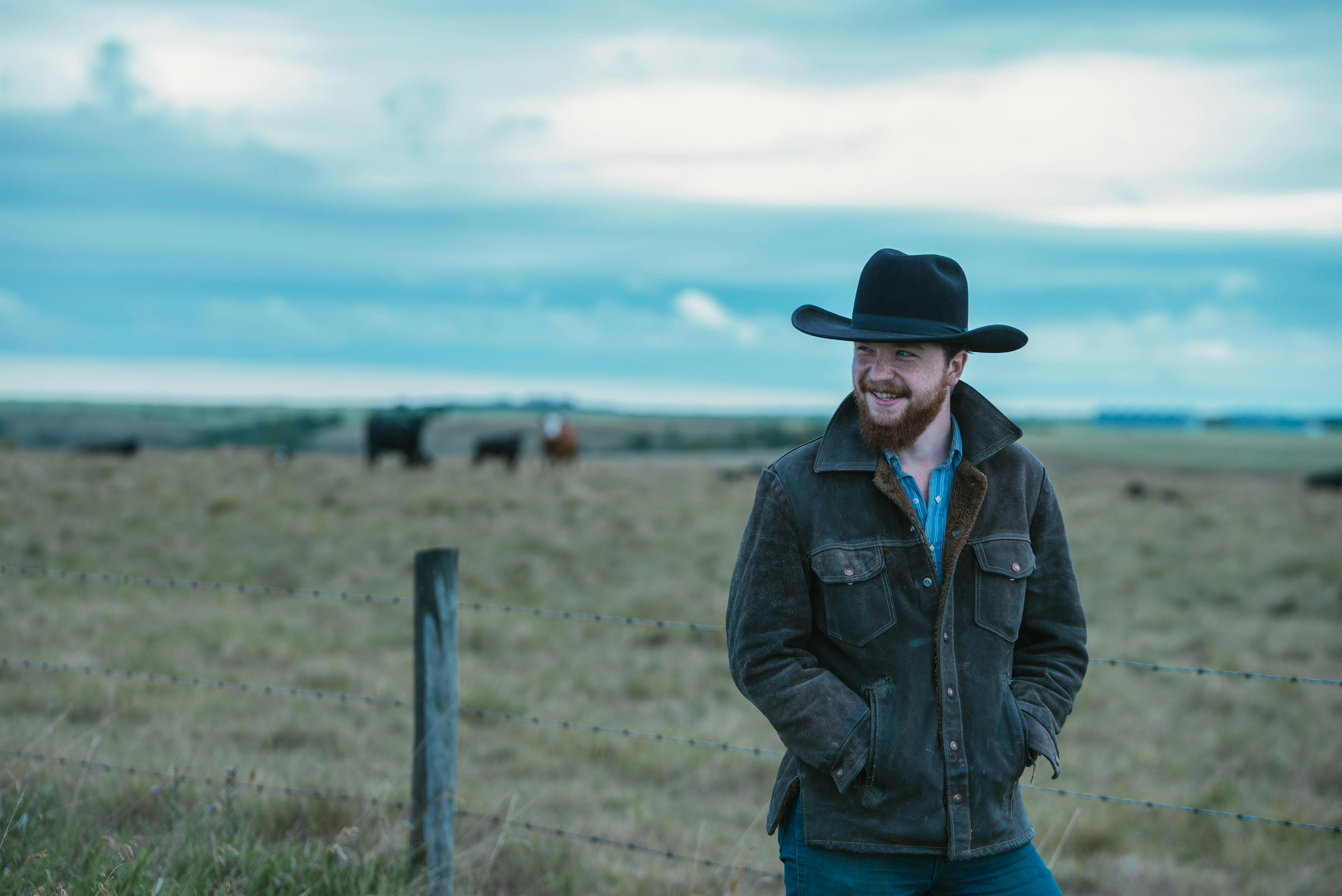 COLTER WALL - NIGHT TWO with VINCENT NEIL EMERSON