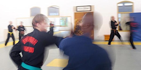 Hauptbild für Kampfkunst Selbstverteidigung Workshop zum Kennenlernen