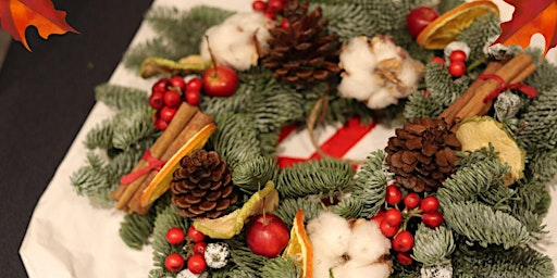 Image principale de Sustainable Christmas Wreath Workshop: Sip, Create, & Celebrate!