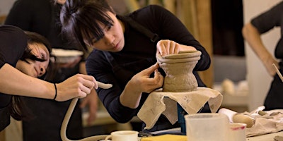 Primaire afbeelding van Pottery taster session! £55 (wheel throwing + hand sculpting)
